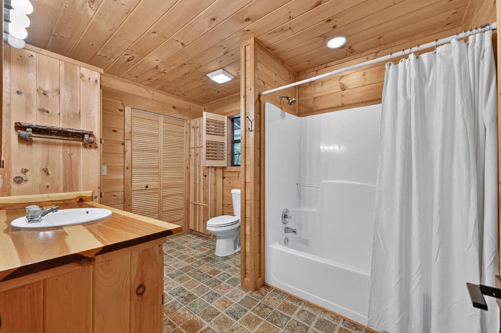 214 Ethan Wilson Way, Morganton GA 30560 - Photo