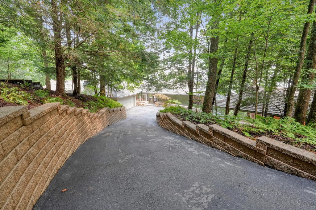 202 Sanderlin Mountain Drive, Big Canoe GA 30143 - Photo