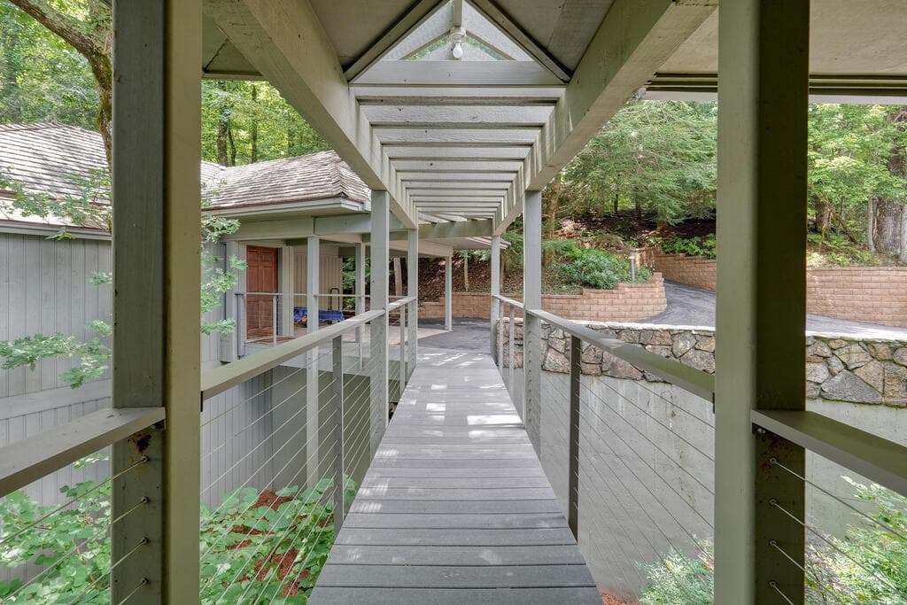 202 Sanderlin Mountain Drive, Big Canoe GA 30143 - Photo