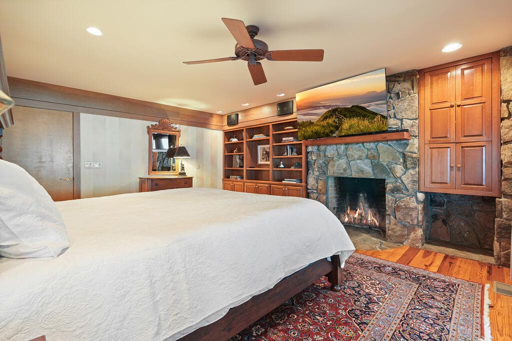 202 Sanderlin Mountain Drive, Big Canoe GA 30143 - Photo