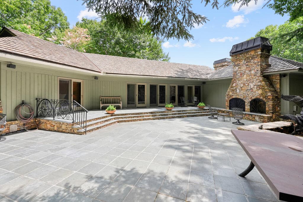 202 Sanderlin Mountain Drive, Big Canoe GA 30143 - Photo