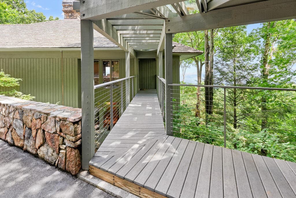 202 Sanderlin Mountain Drive, Big Canoe GA 30143 - Photo