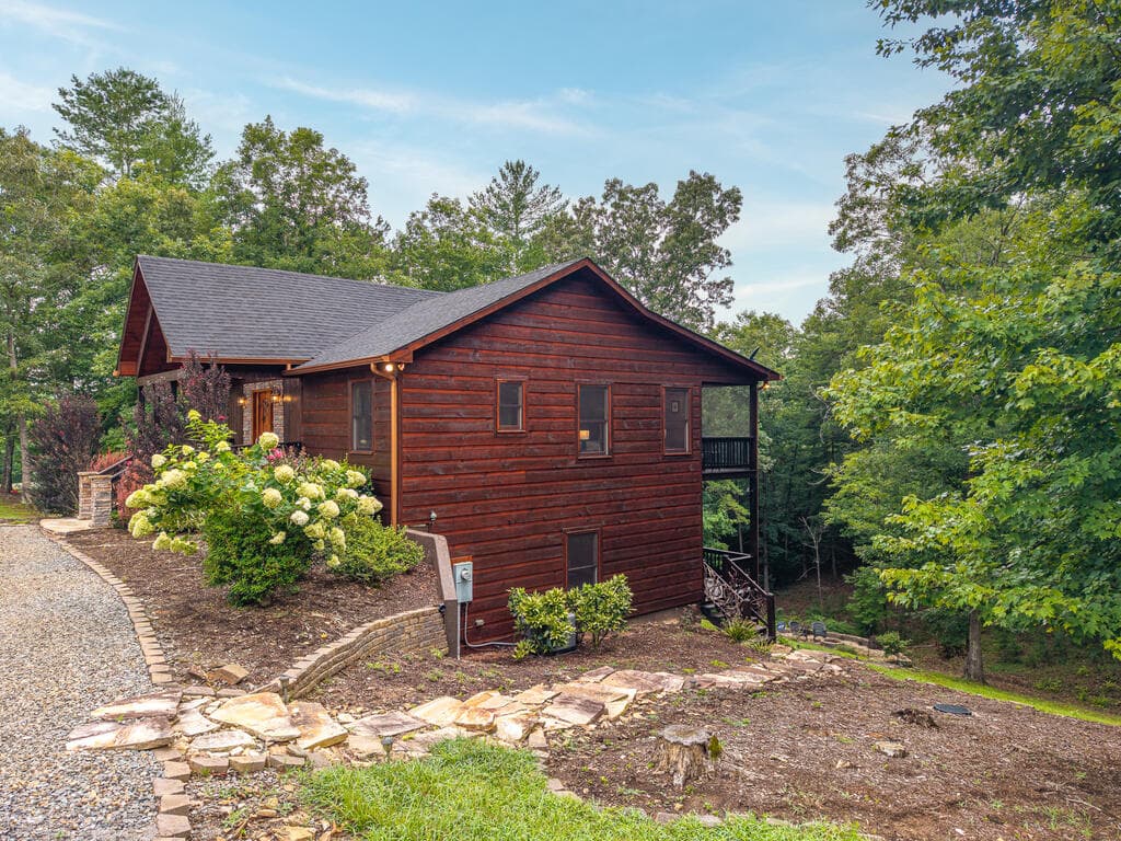 350 Kensington Drive, Mineral Bluff GA 30559 - Photo
