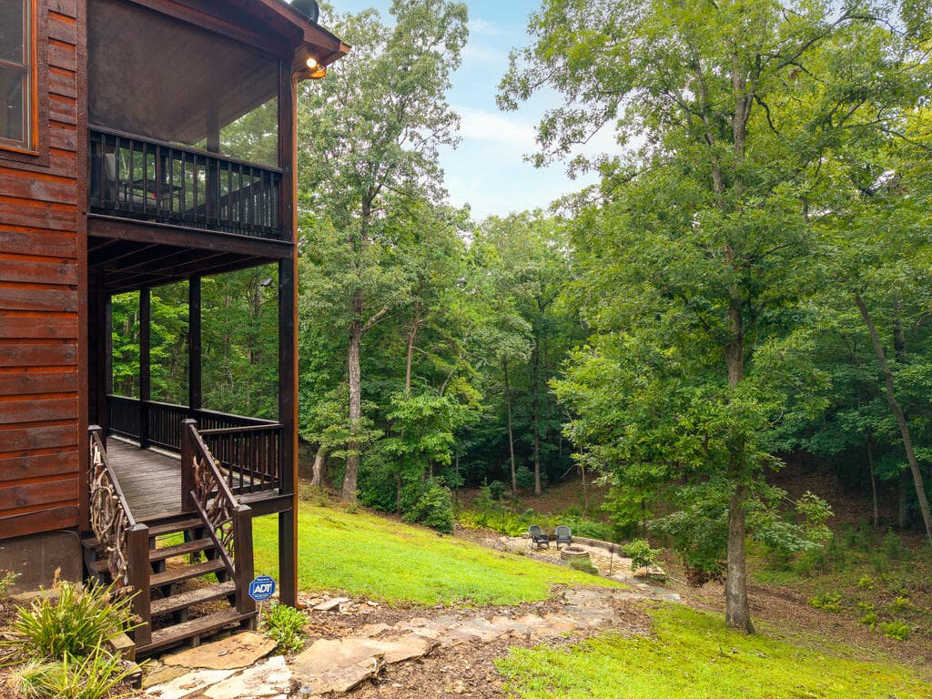350 Kensington Drive, Mineral Bluff GA 30559 - Photo