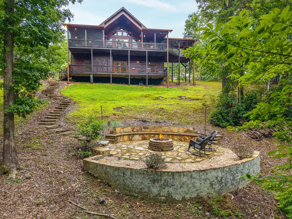 350 Kensington Drive, Mineral Bluff GA 30559 - Photo