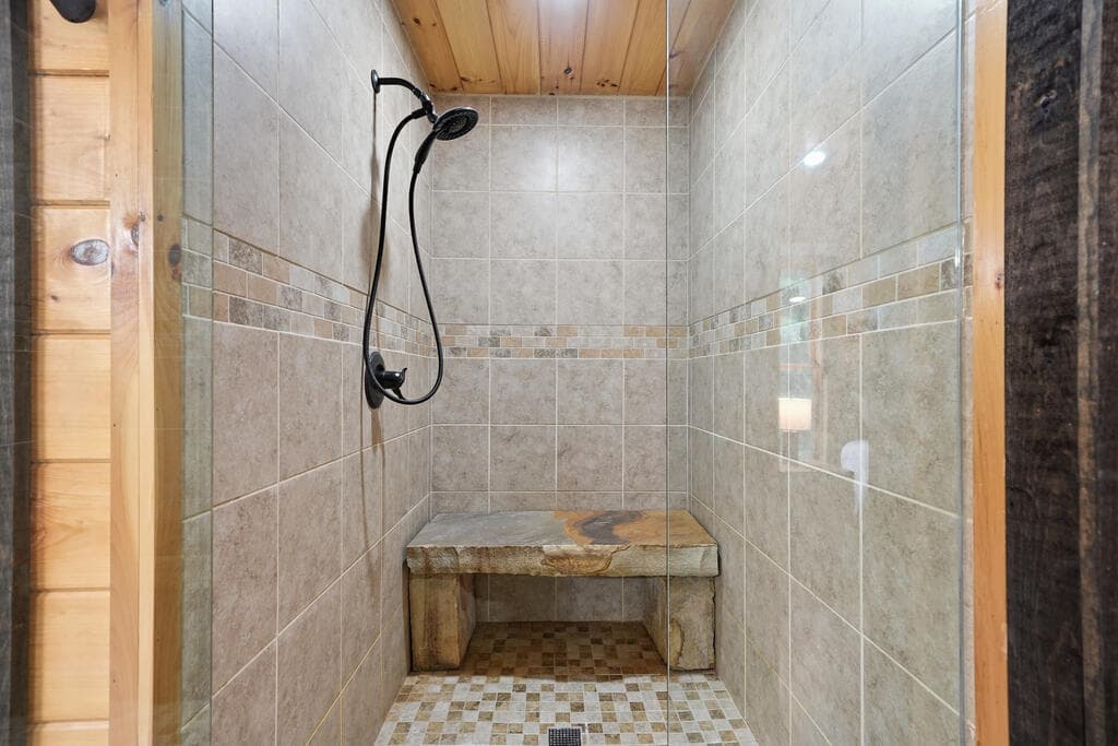 350 Kensington Drive, Mineral Bluff GA 30559 - Photo