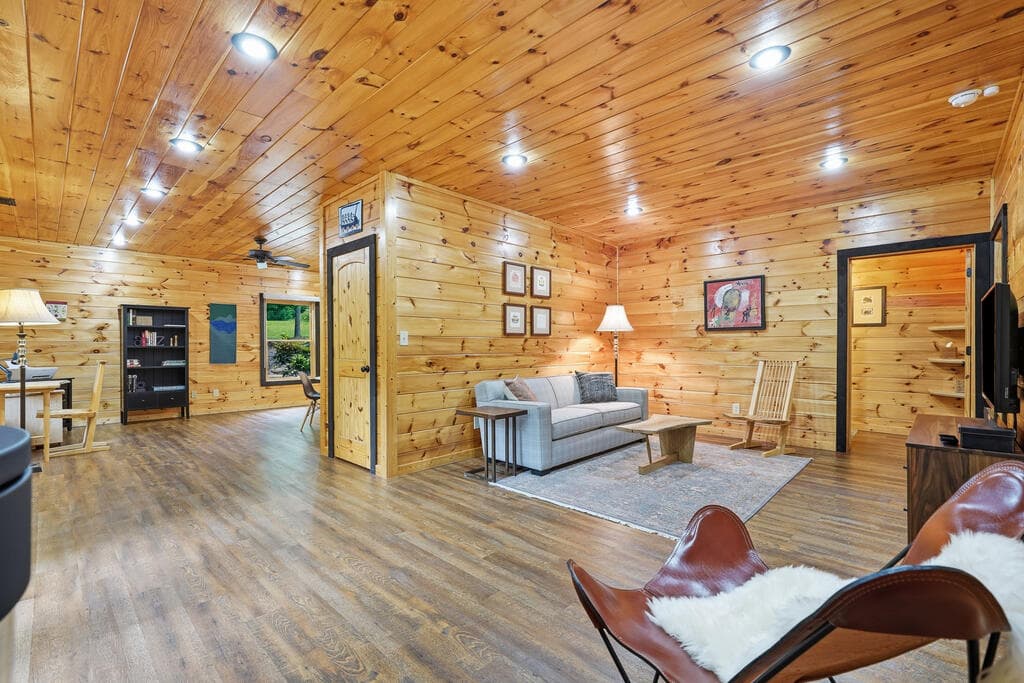 350 Kensington Drive, Mineral Bluff GA 30559 - Photo