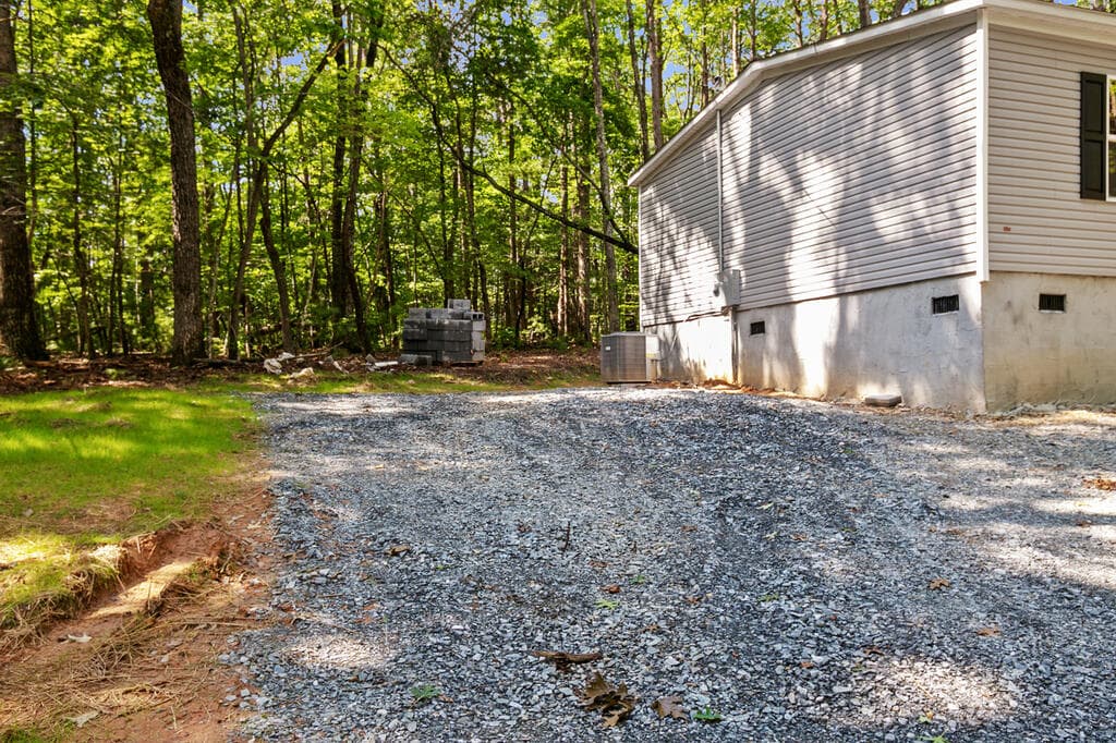 8827 Big Creek Road, Ellijay GA 30536 - Photo