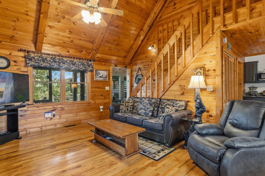 142 Oak Hill Drive, Mineral Bluff GA 30559 - Photo