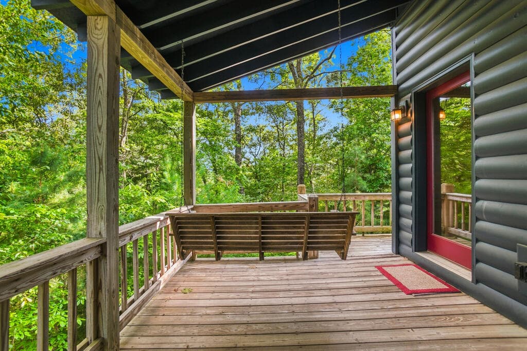 142 Oak Hill Drive, Mineral Bluff GA 30559 - Photo