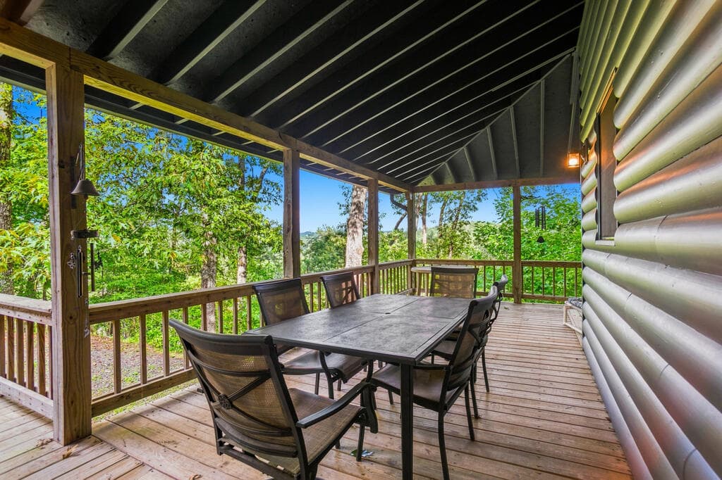 142 Oak Hill Drive, Mineral Bluff GA 30559 - Photo