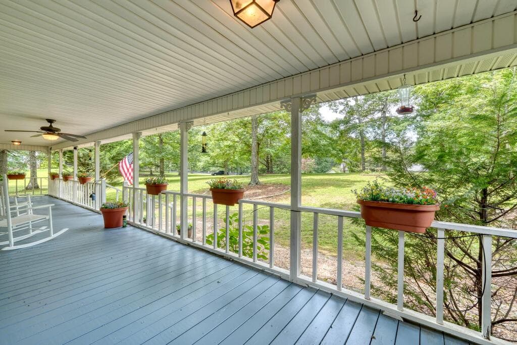 151 Sharp Top Circle, Blairsville GA 30512 - Photo