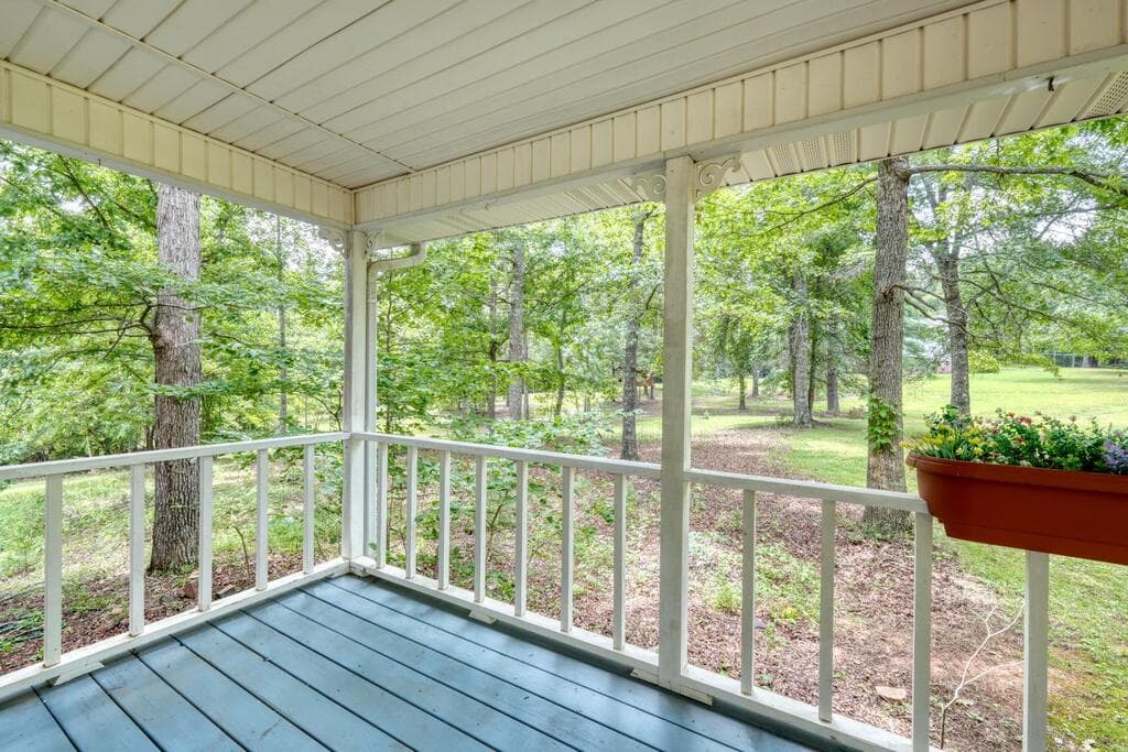 151 Sharp Top Circle, Blairsville GA 30512 - Photo