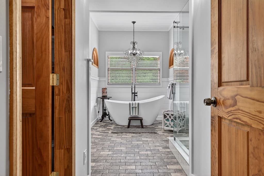 2850 Appalachian Hwy, Blue Ridge GA 30513 - Photo