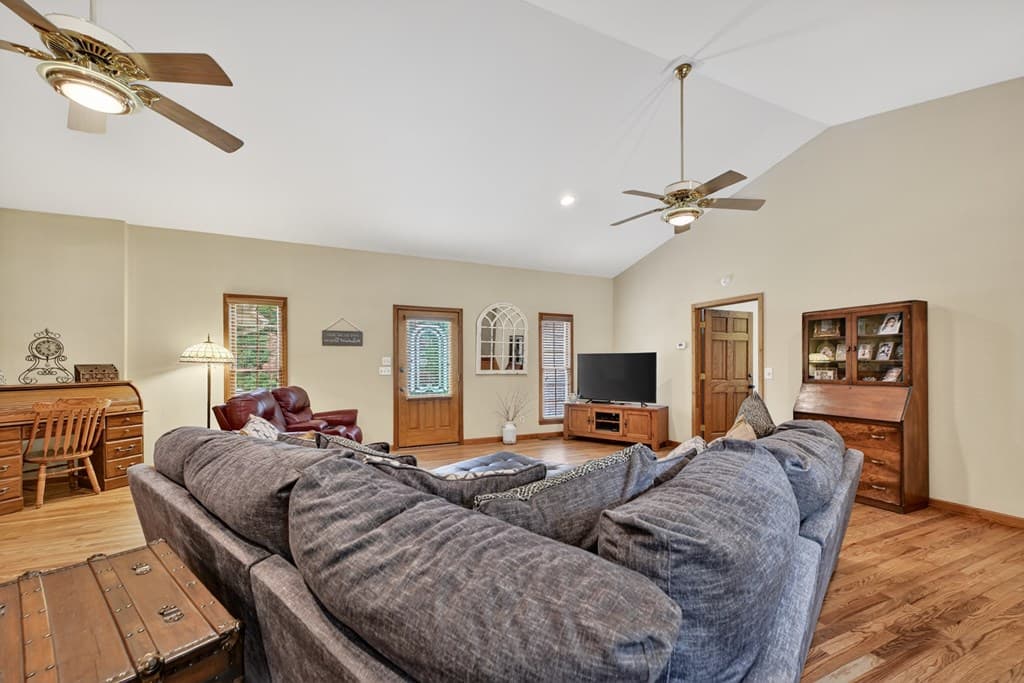 2850 Appalachian Hwy, Blue Ridge GA 30513 - Photo