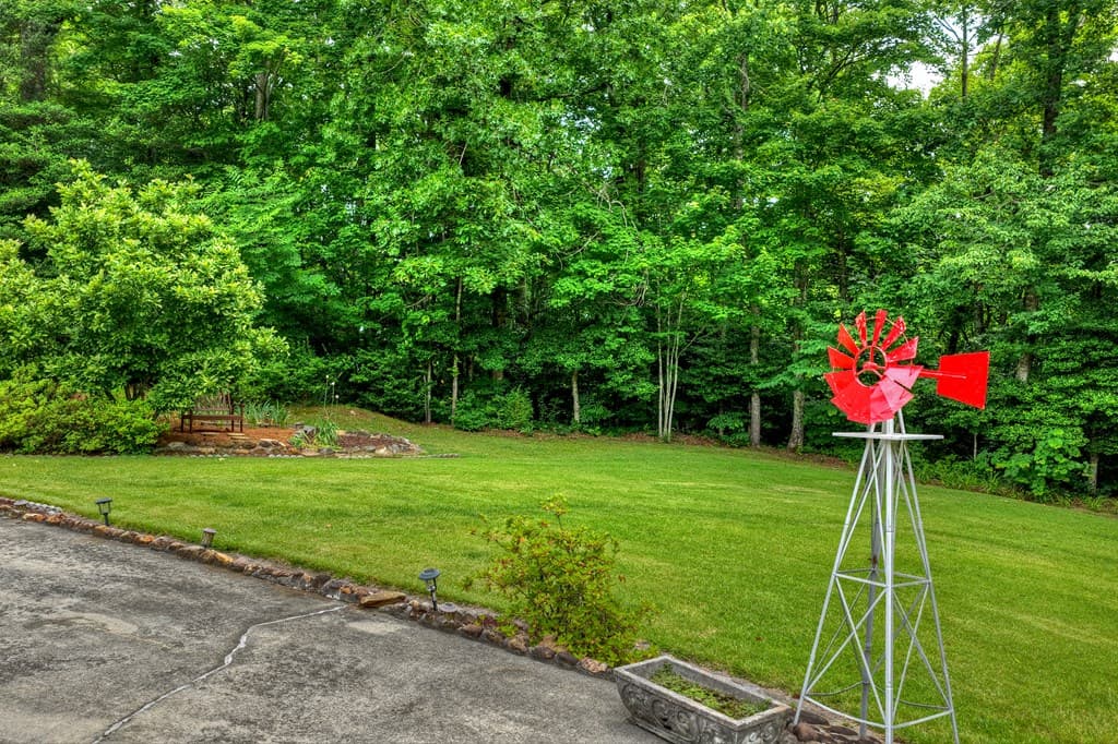 2850 Appalachian Hwy, Blue Ridge GA 30513 - Photo