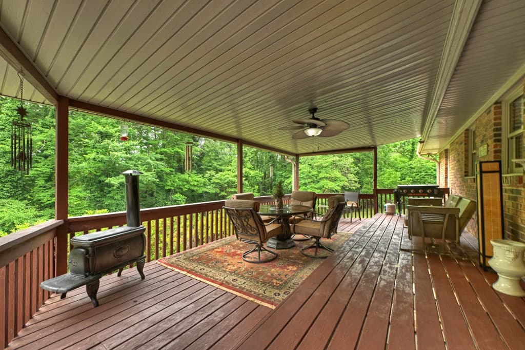 2850 Appalachian Hwy, Blue Ridge GA 30513 - Photo