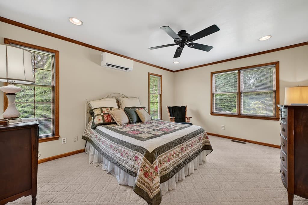 2850 Appalachian Hwy, Blue Ridge GA 30513 - Photo