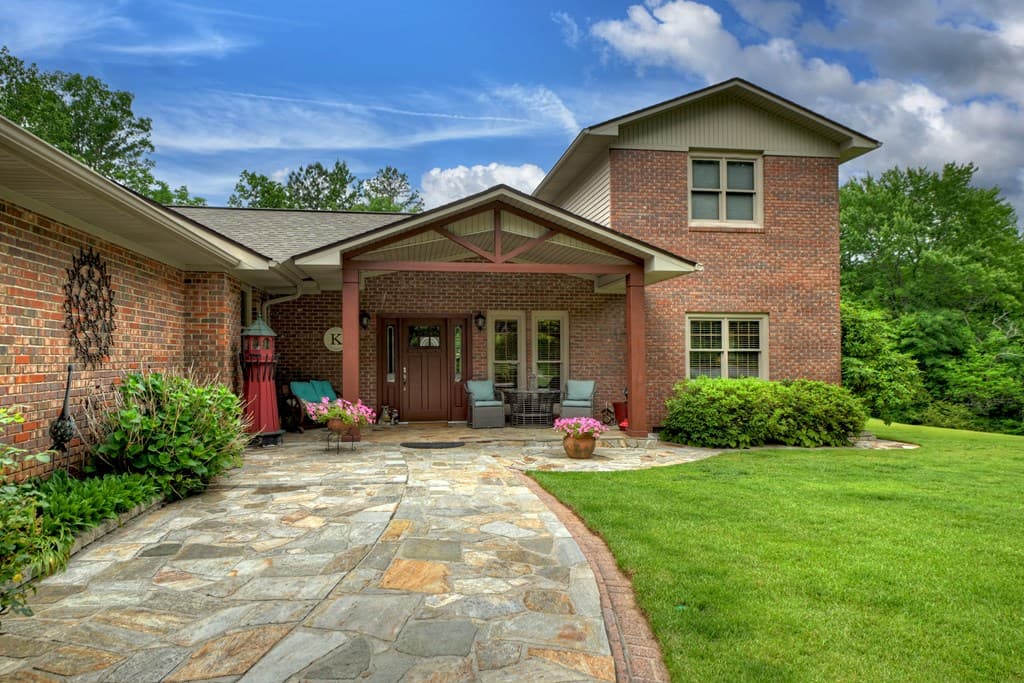 2850 Appalachian Hwy, Blue Ridge GA 30513 - Photo